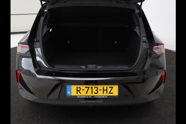 Opel Astra 1.6 Hybrid Business Edition | Stoelverwarming | Adaptive cruise | Navigatie | Camera | Full LED | Stuurverwarming | Bluetooth | Climate control | Comfortstoelen | PHEV | Plug In