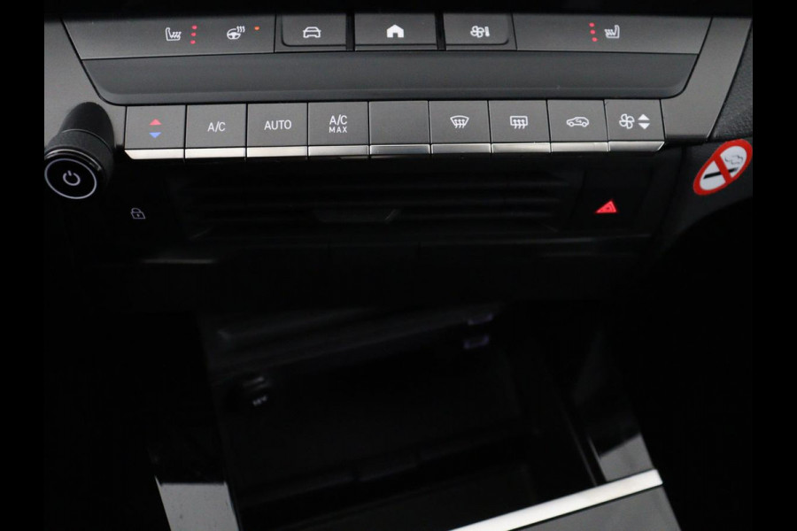 Opel Astra 1.6 Hybrid Business Edition | Stoelverwarming | Adaptive cruise | Navigatie | Camera | Full LED | Stuurverwarming | Bluetooth | Climate control | Comfortstoelen | PHEV | Plug In