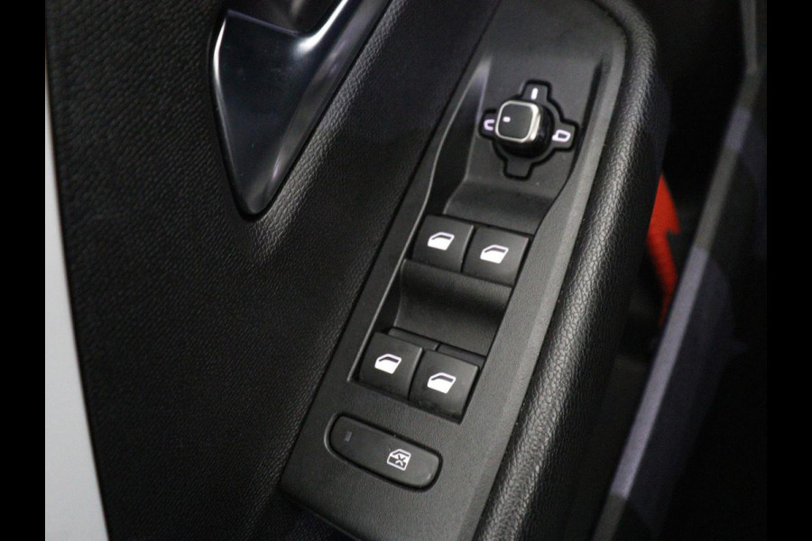 Opel Astra 1.6 Hybrid Business Edition | Stoelverwarming | Adaptive cruise | Navigatie | Camera | Full LED | Stuurverwarming | Bluetooth | Climate control | Comfortstoelen | PHEV | Plug In