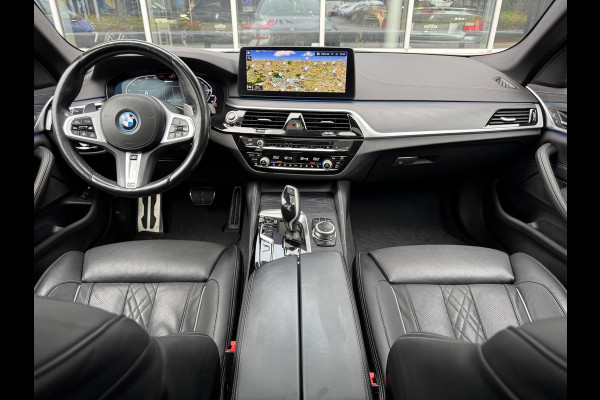 BMW 5 Serie Sedan 545e xDrive High Executive M Sport Pakket Automaat / Live Cockpit Professional / Schuif-/kanteldak / Comfortstoelen / 20 Inch / M Sportremsysteem / Laserlicht / Driving Assistant Professional / Hifi / Stoelventilatie