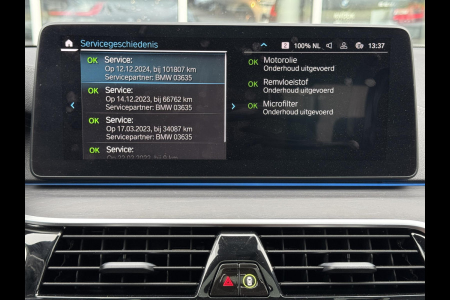 BMW 5 Serie Sedan 545e xDrive High Executive M Sport Pakket Automaat / Live Cockpit Professional / Schuif-/kanteldak / Comfortstoelen / 20 Inch / M Sportremsysteem / Laserlicht / Driving Assistant Professional / Hifi / Stoelventilatie