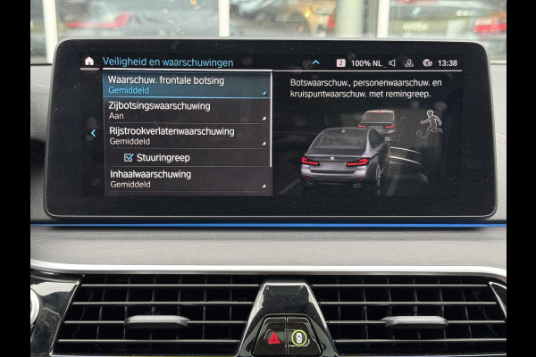 BMW 5 Serie Sedan 545e xDrive High Executive M Sport Pakket Automaat / Live Cockpit Professional / Schuif-/kanteldak / Comfortstoelen / 20 Inch / M Sportremsysteem / Laserlicht / Driving Assistant Professional / Hifi / Stoelventilatie