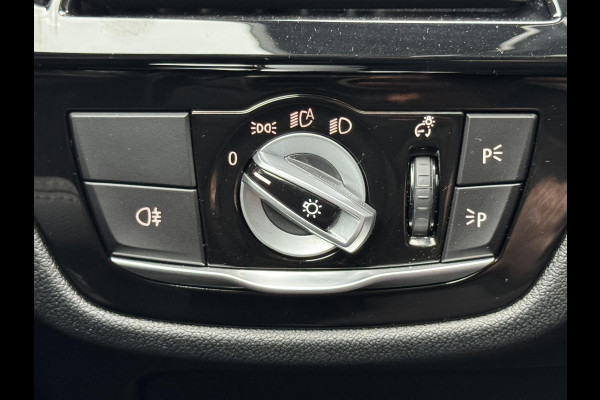 BMW 5 Serie Sedan 545e xDrive High Executive M Sport Pakket Automaat / Live Cockpit Professional / Schuif-/kanteldak / Comfortstoelen / 20 Inch / M Sportremsysteem / Laserlicht / Driving Assistant Professional / Hifi / Stoelventilatie