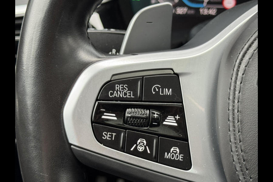 BMW 5 Serie Sedan 545e xDrive High Executive M Sport Pakket Automaat / Live Cockpit Professional / Schuif-/kanteldak / Comfortstoelen / 20 Inch / M Sportremsysteem / Laserlicht / Driving Assistant Professional / Hifi / Stoelventilatie