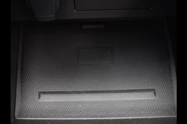 Renault Clio 1.6 E-Tech Full Hybrid techno 145pk 360° Camera | Cruise | Navi | Parkeersens. v+a | Stoel-/stuurverw.