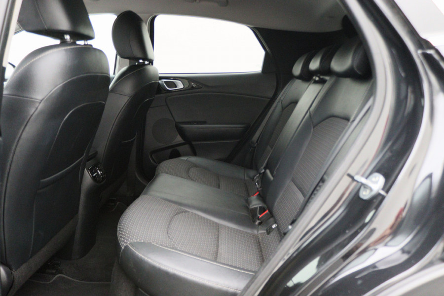 Kia Xceed 1.6 GDi Plug-in Hybrid DynamicPlusLine Automaat LED, Keyless, Navigatie, Apple CarPlay, Camera, ACC, Stoel-/Stuurverw.