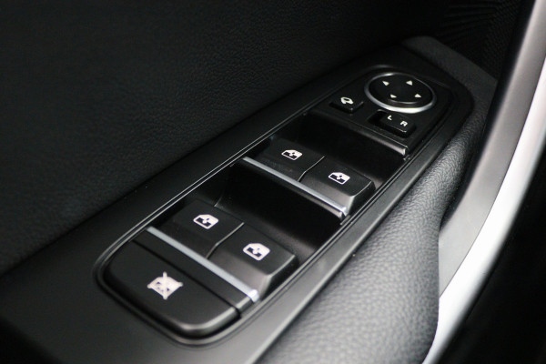 Kia Xceed 1.6 GDi Plug-in Hybrid DynamicPlusLine Automaat LED, Keyless, Navigatie, Apple CarPlay, Camera, ACC, Stoel-/Stuurverw.