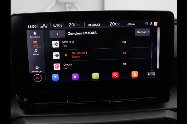 Seat Leon 1.0 TSI FR Launch Edition | Panoramadak | Trekhaak | Stoelverwarming | Camera | Carplay | Navigatie | Sfeerverlichting | Adaptive cruise | Keyless | Full LED | Dodehoek detectie