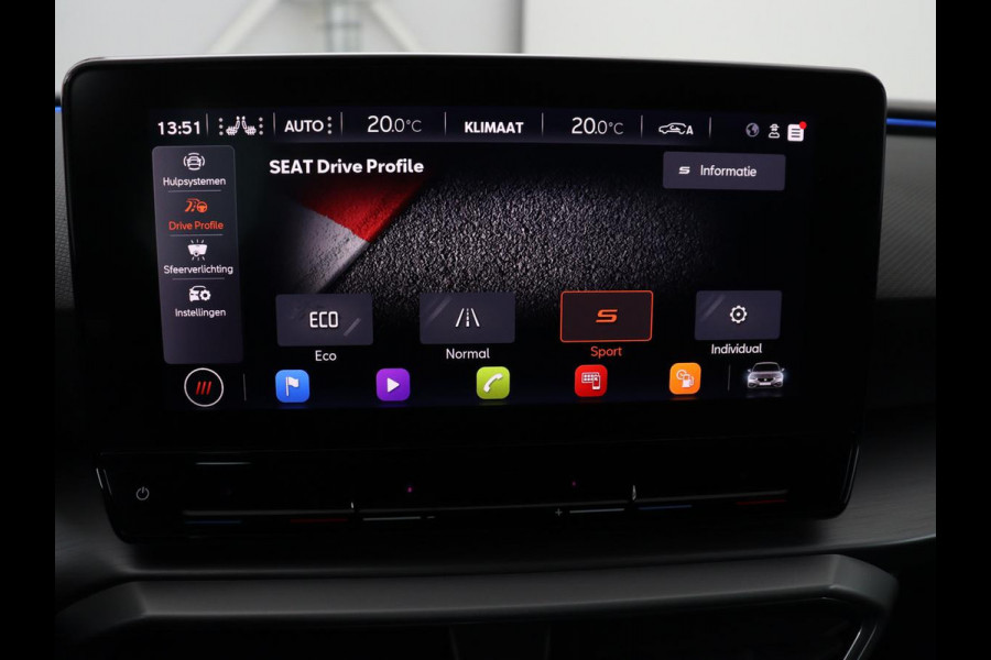 Seat Leon 1.0 TSI FR Launch Edition | Panoramadak | Trekhaak | Stoelverwarming | Camera | Carplay | Navigatie | Sfeerverlichting | Adaptive cruise | Keyless | Full LED | Dodehoek detectie