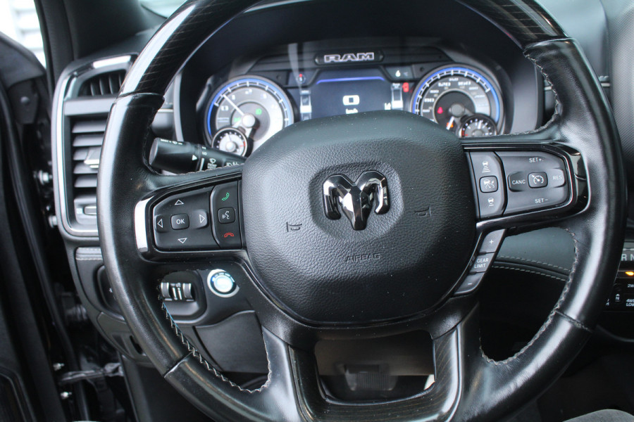 Dodge Ram 1500 5.7 V8 402pk 4x4 Crew Cab Limited LPG Panoramadak NL-Auto NAP Clima Cruise Navi 360 Camera LMV Leder Keyless