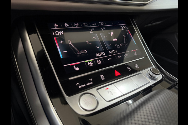Audi Q8 55 TFSI quattro Pro Line Plus /BlackPACK/Luchtvering/PANO/ MATRIX LED/ 22INCH/ BANG&OLUFSEN/TREKHAAK