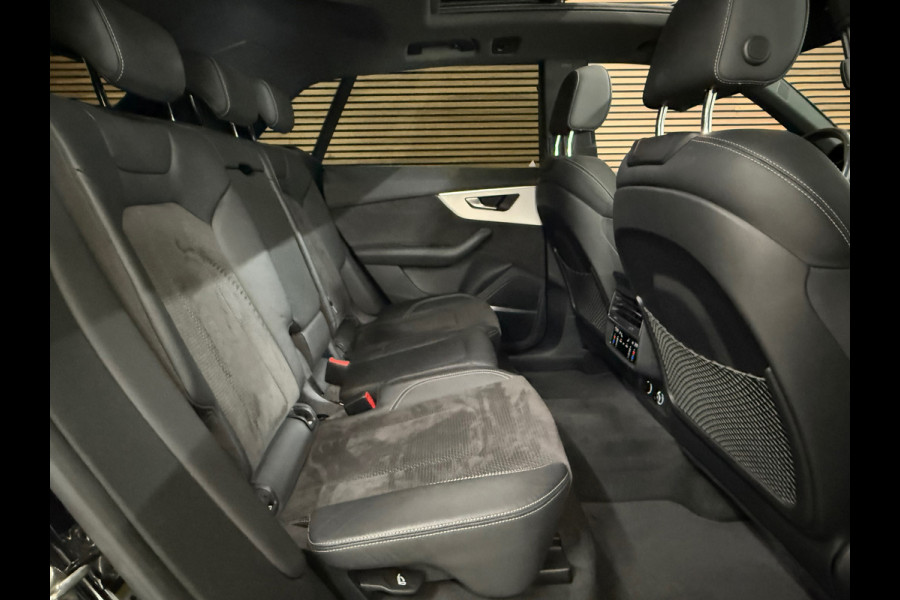 Audi Q8 55 TFSI quattro Pro Line Plus /BlackPACK/Luchtvering/PANO/ MATRIX LED/ 22INCH/ BANG&OLUFSEN/TREKHAAK