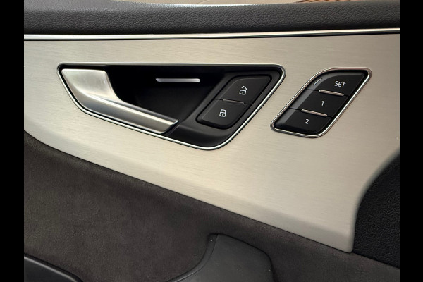 Audi Q8 55 TFSI quattro Pro Line Plus /BlackPACK/Luchtvering/PANO/ MATRIX LED/ 22INCH/ BANG&OLUFSEN/TREKHAAK
