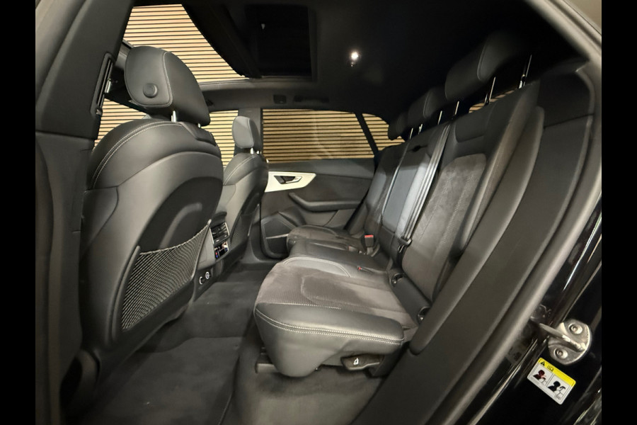 Audi Q8 55 TFSI quattro Pro Line Plus /BlackPACK/Luchtvering/PANO/ MATRIX LED/ 22INCH/ BANG&OLUFSEN/TREKHAAK