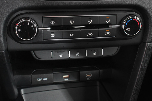 Kia Ceed 1.0 T-GDi Comfort | Navigatie | Apple Carplay / Android Auto | Camera | DAB | Airco | Stoelverwarming | Cruise Control