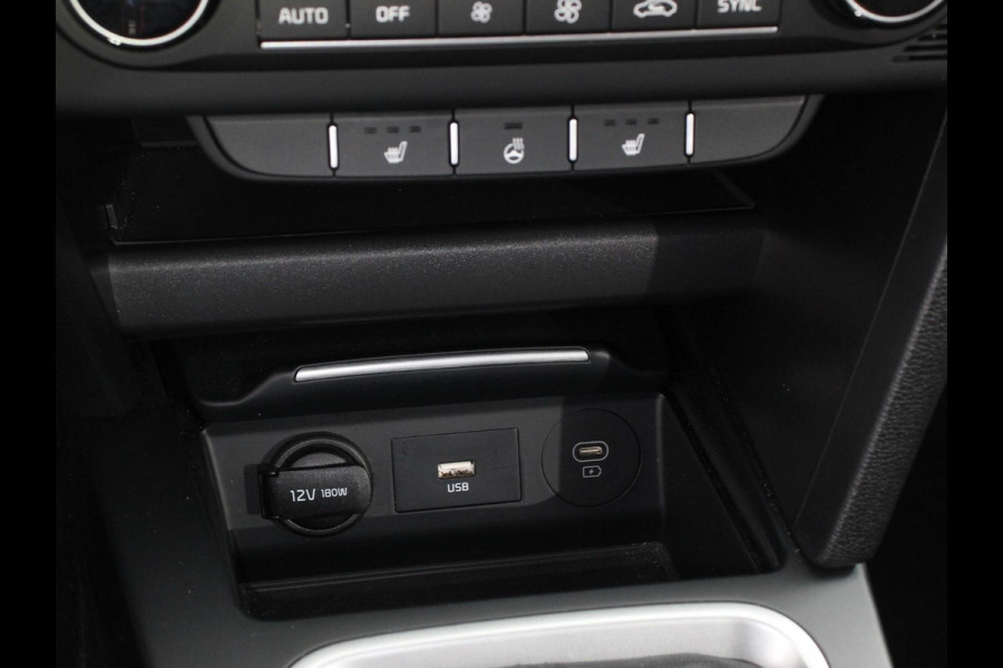 Kia Ceed 1.0 T-GDi Comfort | Navigatie | Apple Carplay / Android Auto | Camera | DAB | Airco | Stoelverwarming | Cruise Control