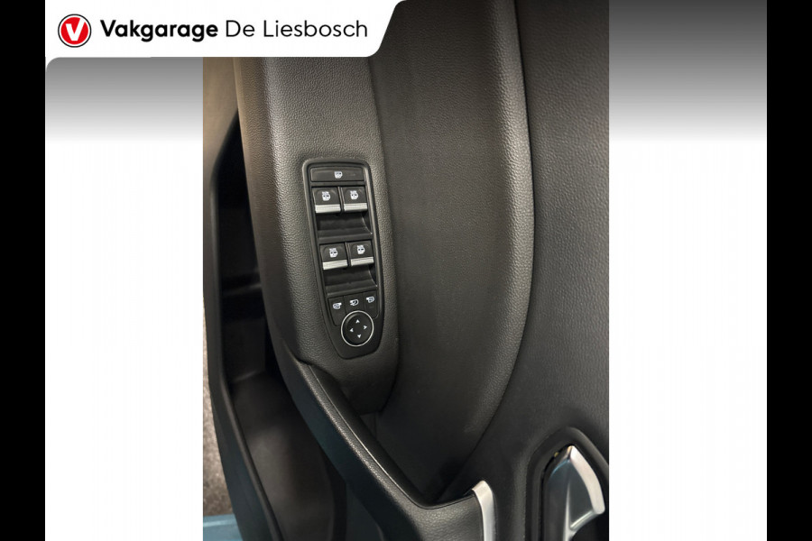Renault Captur 1.6 E-Tech Plug-in Hybrid 160 Intens / camera /stoel verwarming / navigatie