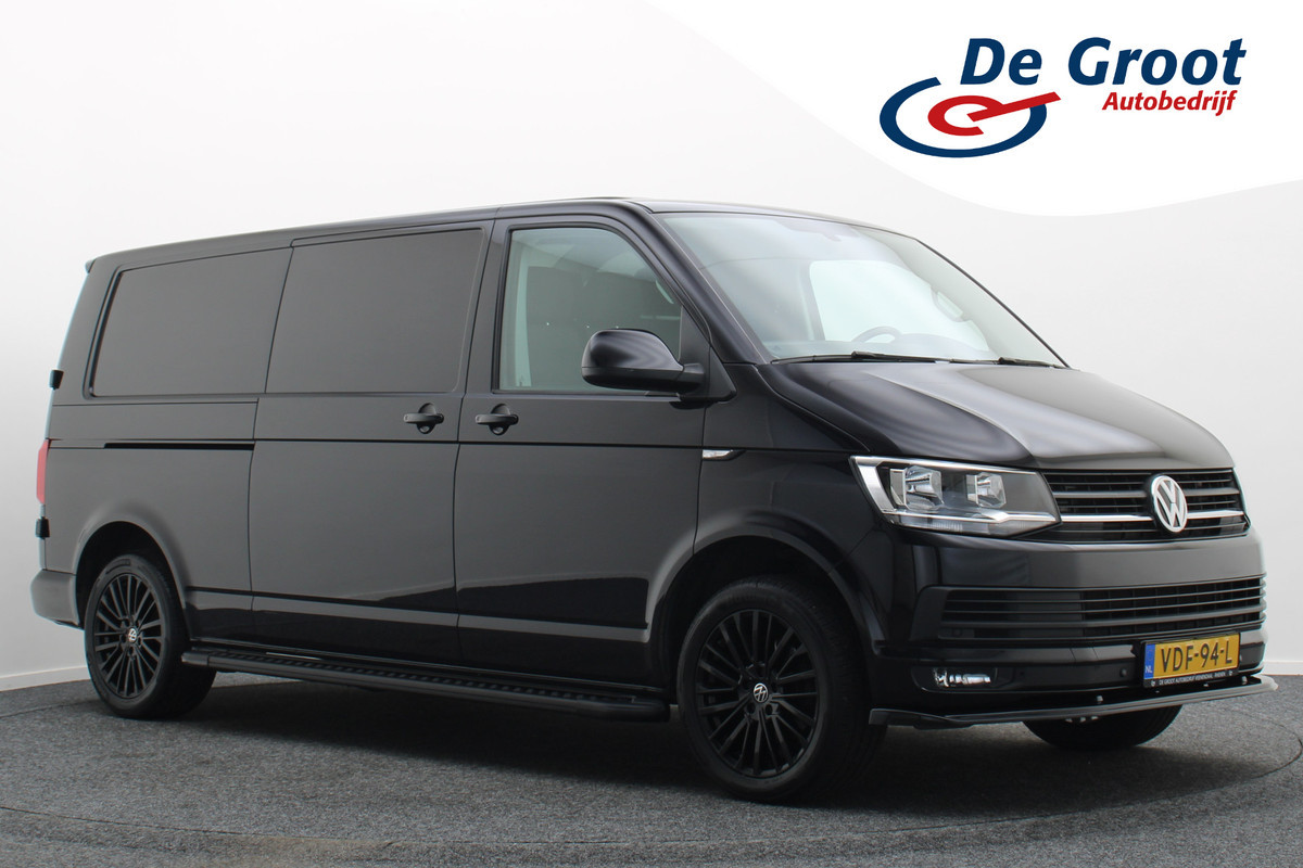 Volkswagen Transporter 2.0 TDI 150 PK L2H1 Highline 3-Zits, Verwarmde Voorruit, Apple Carplay, Cruise, PDC, DAB, Trekhaak, 18''