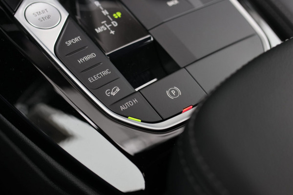 BMW X3 XDrive30e M-Sport *Pano*360 Camera*Stoelventilatie*ACC*