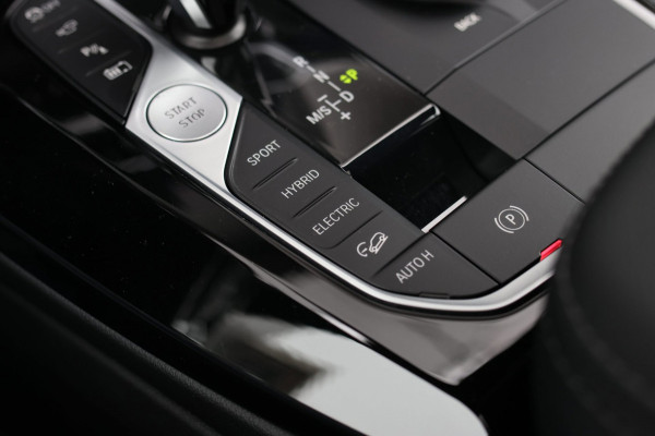 BMW X3 XDrive30e M-Sport *Pano*360 Camera*Stoelventilatie*ACC*