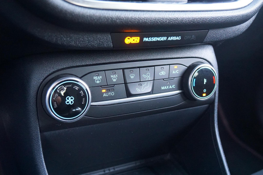 Ford Fiesta 1.0 EcoBoost Hybrid ST-Line X + B&O / LED