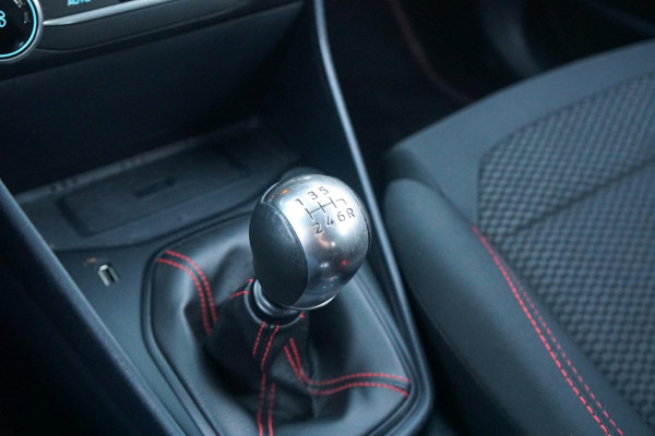 Ford Fiesta 1.0 EcoBoost Hybrid ST-Line X + B&O / LED