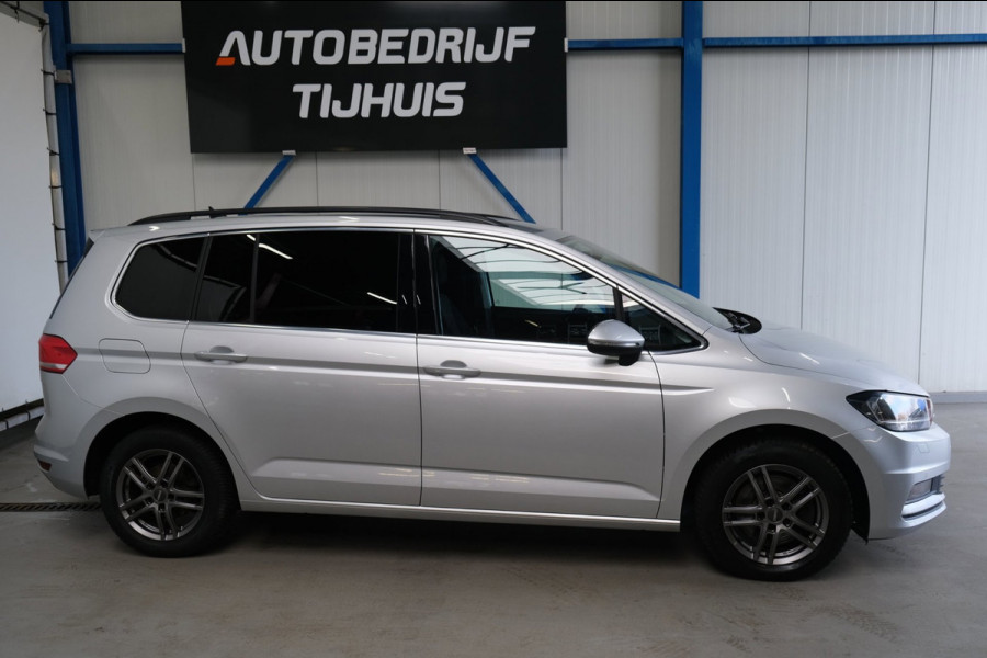 Volkswagen Touran 2.0 TDI 150 PK DSG > Grijskenteken < - Airco, Cruise, PDC.