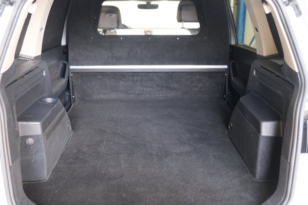 Volkswagen Touran 2.0 TDI 150 PK DSG > Grijskenteken < - Airco, Cruise, PDC.