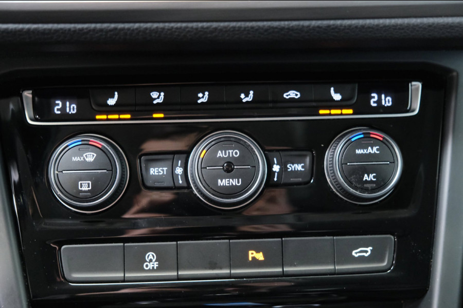 Volkswagen Touran 2.0 TDI 150 PK DSG > Grijskenteken < - Airco, Cruise, PDC.