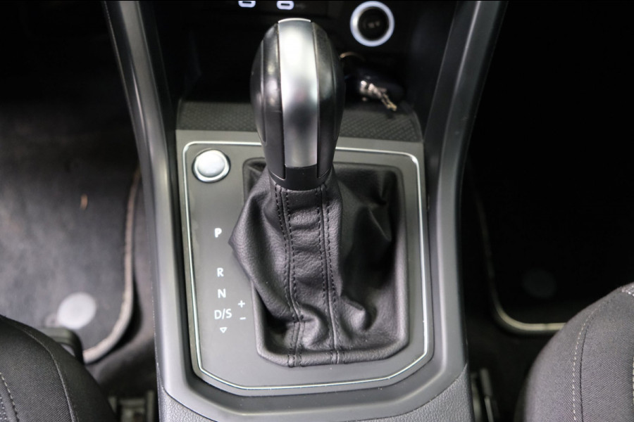 Volkswagen Touran 2.0 TDI 150 PK DSG > Grijskenteken < - Airco, Cruise, PDC.