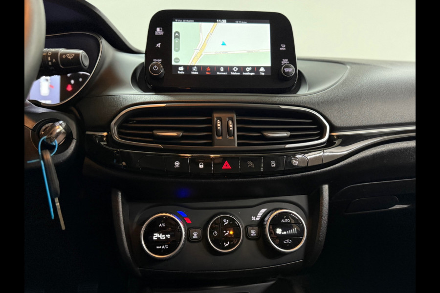 Fiat Tipo Stationwagon 1.0 Life | 17' inch | Navigatie | Camera | Cruise Control | Stoelverwarming | Climate Control | Bluetooth