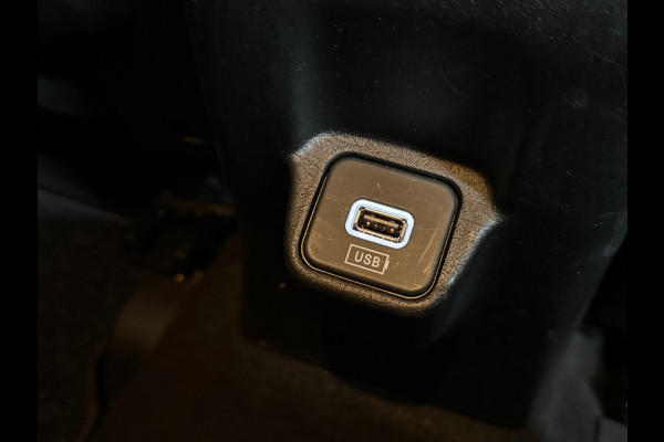 Fiat Tipo Stationwagon 1.0 Life | 17' inch | Navigatie | Camera | Cruise Control | Stoelverwarming | Climate Control | Bluetooth