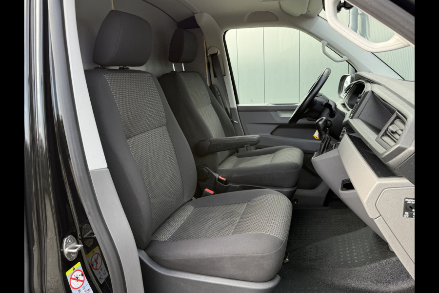 Volkswagen Transporter 2.0 TDI 150 PK DSG AUTOMAAT HIGHLINE / L1H1 / ALUCA INRICHTING / AIRCO / CRUISE / ACHTERKLEP / NAVI / CARPLAY