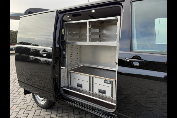Volkswagen Transporter 2.0 TDI 150 PK DSG AUTOMAAT HIGHLINE / L1H1 / ALUCA INRICHTING / AIRCO / CRUISE / ACHTERKLEP / NAVI / CARPLAY