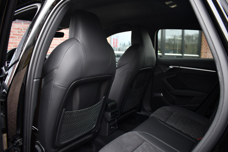 Audi A3 Sportback 40 TFSI e S-Line S-zetels ACC B&O El-klep Camera 19inch