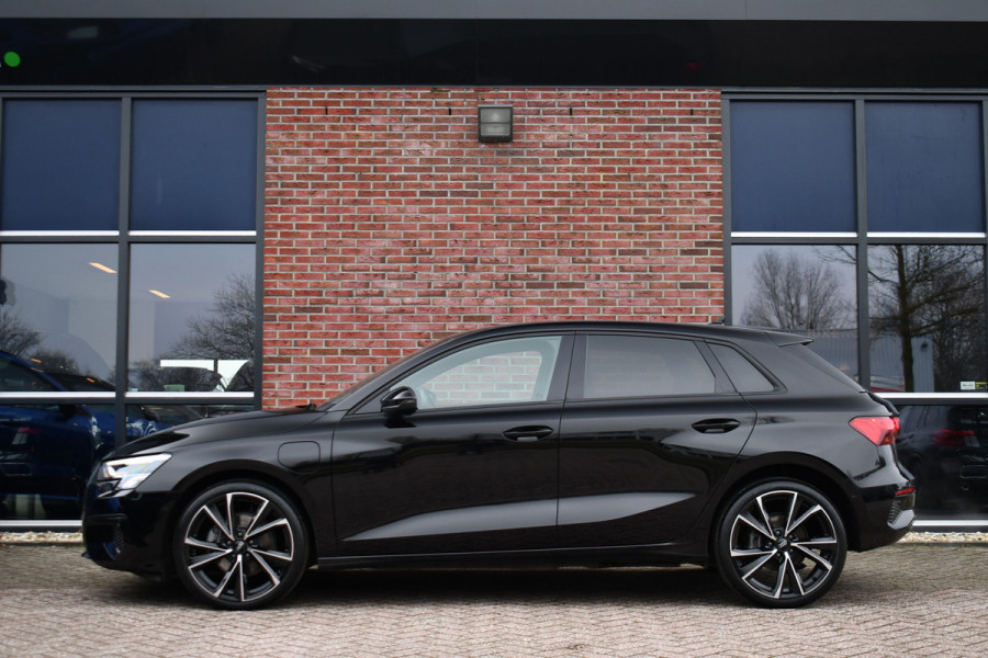 Audi A3 Sportback 40 TFSI e S-Line S-zetels ACC B&O El-klep Camera 19inch