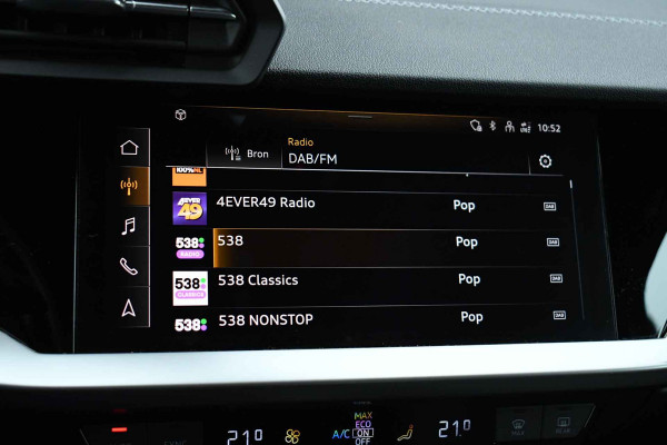 Audi A3 Sportback 40 TFSI e S-Line S-zetels ACC B&O El-klep Camera 19inch