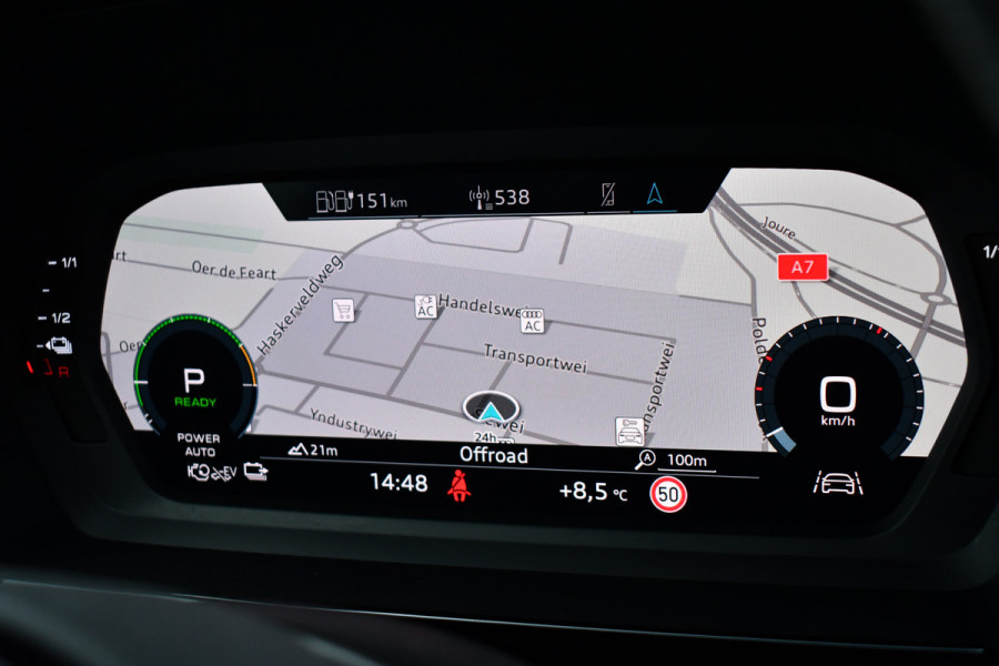 Audi A3 Sportback 40 TFSI e S-Line S-zetels ACC B&O El-klep Camera 19inch