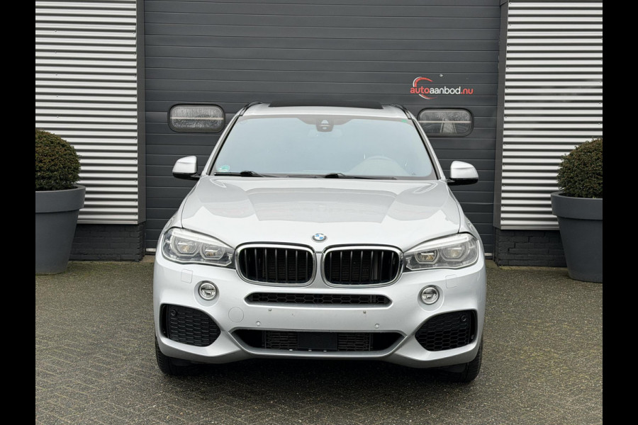 BMW X5 xDrive30d High Executive M-Sport | Panoramadak | Head-Up Display | Camera | Dodehoek Detectie | Elektrische Trekhaak |