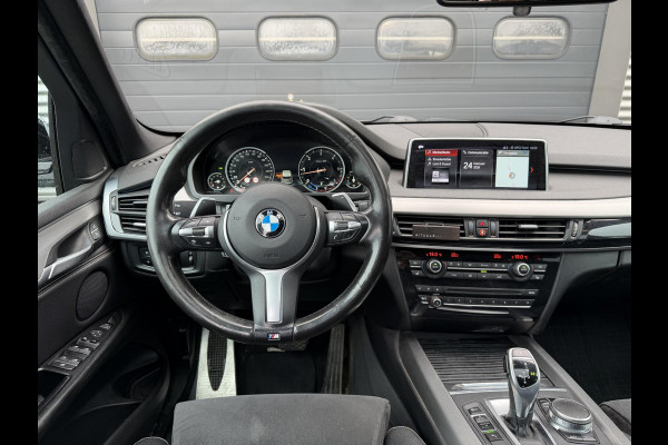 BMW X5 xDrive30d High Executive M-Sport | Panoramadak | Head-Up Display | Camera | Dodehoek Detectie | Elektrische Trekhaak |