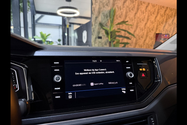 Volkswagen Polo 1.0 TSI Highline Garantie Carplay Virtueel Dash StoelVW Blindspot Adoptieve Cruise Keyless Navi Clima Led Rijklaar