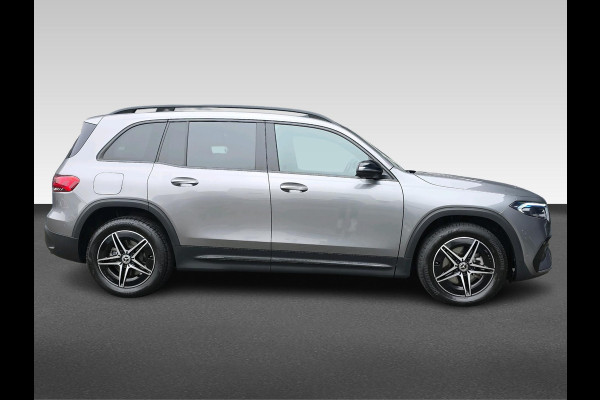 Mercedes-Benz EQB 250+ AMG Line 71 kWh | Automaat | Adaptive Cruisecontrol | 360 Camera | Stoelverwarming | Sfeerverlichting |