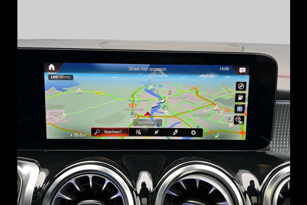 Mercedes-Benz EQB 250+ AMG Line 71 kWh | Automaat | Adaptive Cruisecontrol | 360 Camera | Stoelverwarming | Sfeerverlichting |