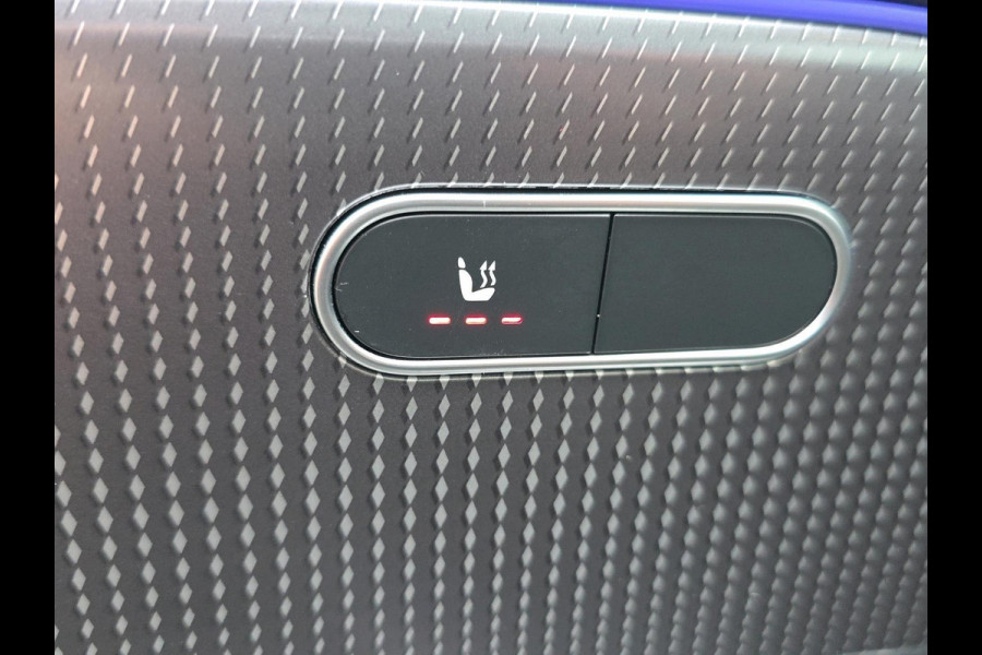 Mercedes-Benz EQB 250+ AMG Line 71 kWh | Automaat | Adaptive Cruisecontrol | 360 Camera | Stoelverwarming | Sfeerverlichting |