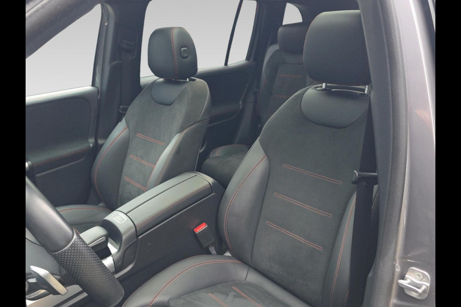 Mercedes-Benz EQB 250+ AMG Line 71 kWh | Automaat | Adaptive Cruisecontrol | 360 Camera | Stoelverwarming | Sfeerverlichting |