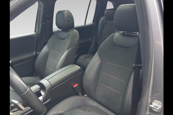 Mercedes-Benz EQB 250+ AMG Line 71 kWh | Automaat | Adaptive Cruisecontrol | 360 Camera | Stoelverwarming | Sfeerverlichting |