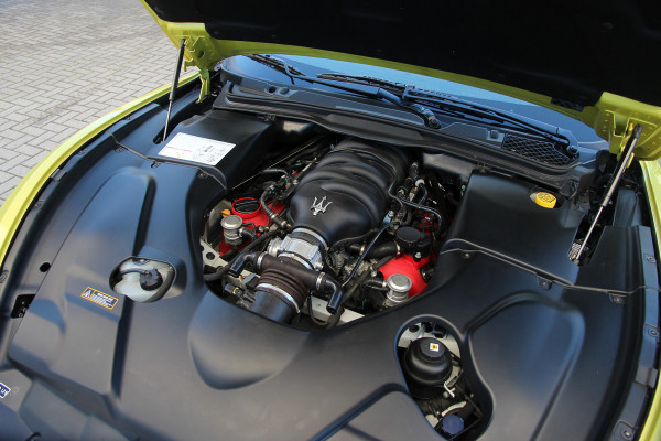 Maserati GranCabrio 4.7 Sport | AM Kleur | 1-1 | Carbon | Carplay