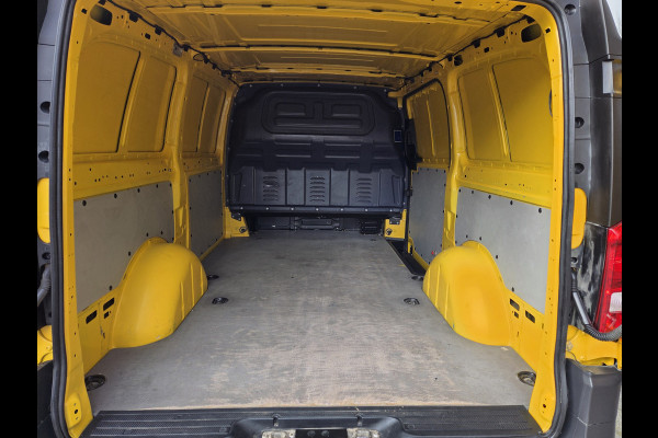 Mercedes-Benz eVito eVito Lang 41 kWh Airco Achteruitrijcamera Verwarmde voorstoel