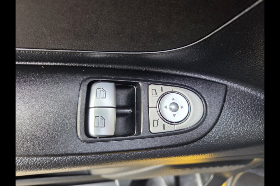 Mercedes-Benz eVito eVito Lang 41 kWh Airco Achteruitrijcamera Verwarmde voorstoel
