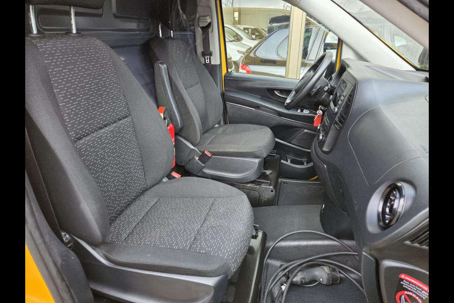 Mercedes-Benz eVito eVito Lang 41 kWh Airco Achteruitrijcamera Verwarmde voorstoel